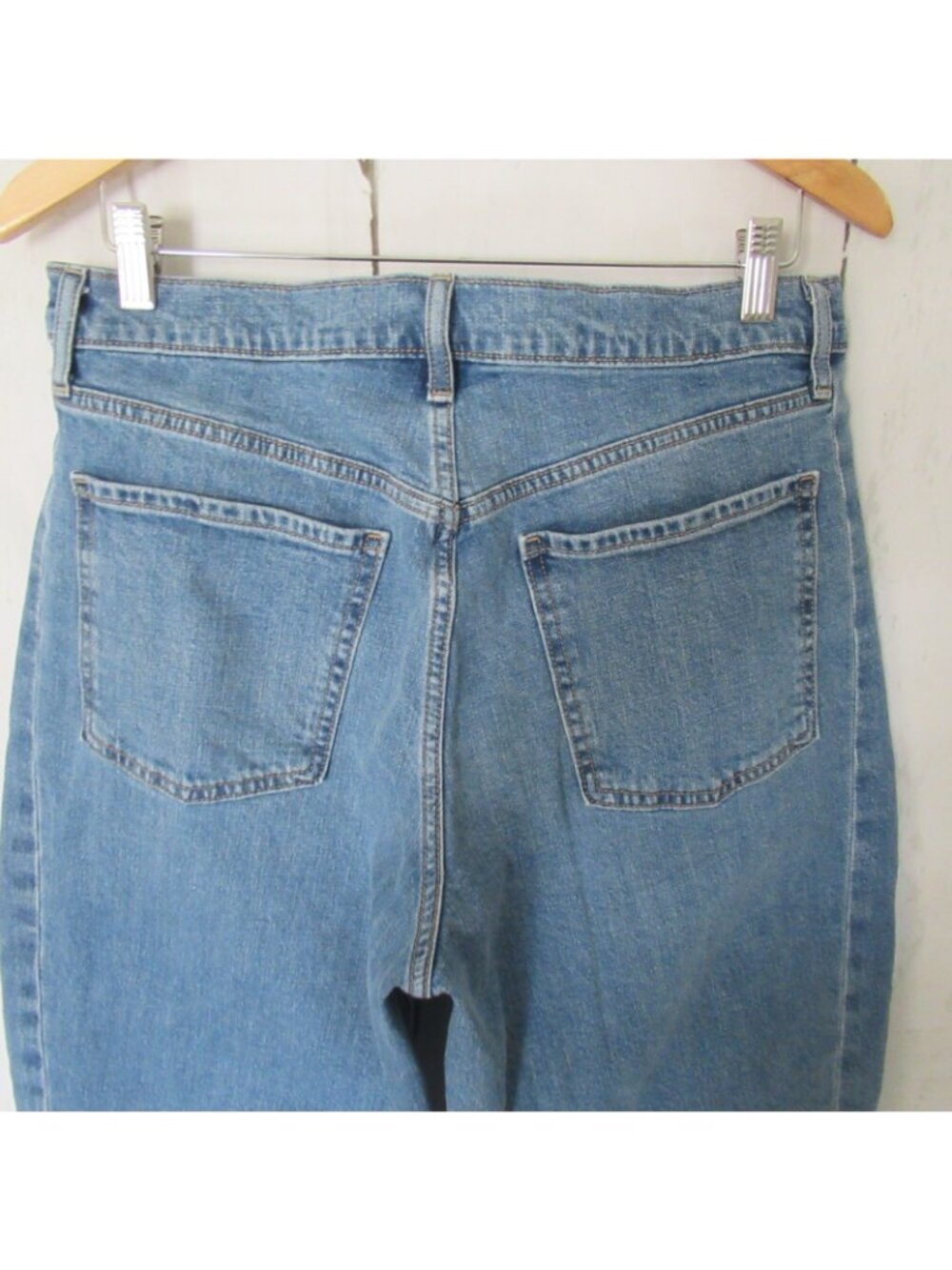 Old Navy Jeans 12 High Rise Barrel Leg Plus Size Distressed - Picture 3 of 7